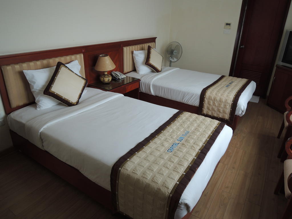 Satel Hotel Hanoi Bagian luar foto
